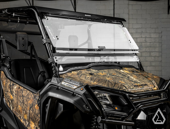 ピピ Assault Industries Flip Windshield (Fits: Honda Pioneer 1000)
