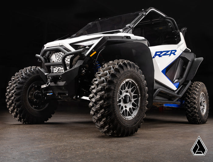 https://assaultind.com/cdn/shop/files/Polaris-Pro-XP-Assault-Low-Profile-Fender-Flares_03_700x.jpg?v=1696249548